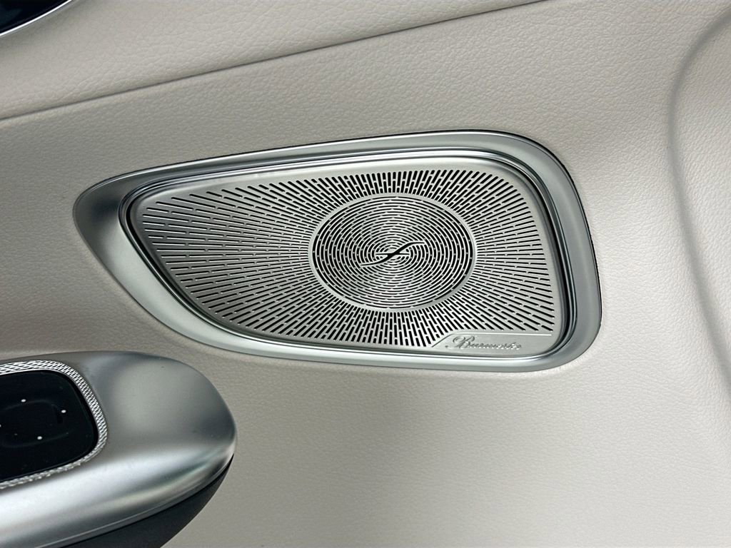 New 2026 Graphite Grey Metallic Mercedes-Benz GLC 300 image 53