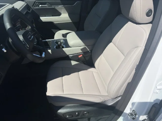 New 2027 White GMC Elevation image 10