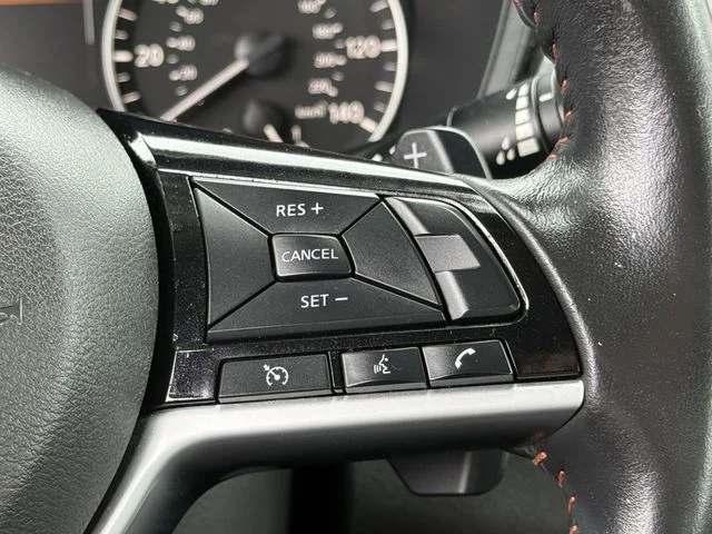 Used 2024 Blue Nissan 2.5 SR image 13