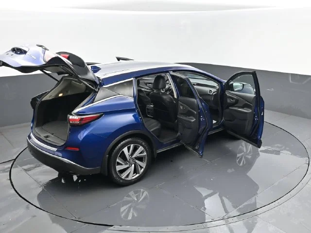 Used 2020 Deep Blue Pearl Nissan SL image 30