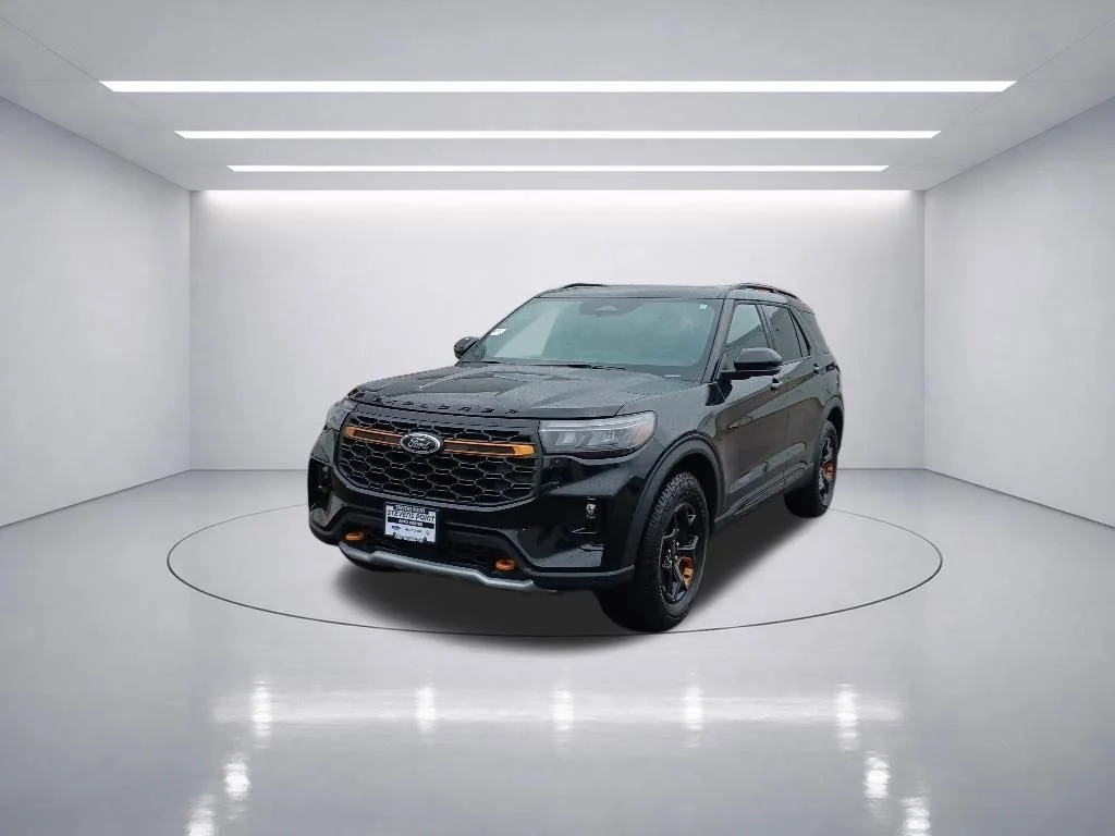 Used 2026 Agate Black Metallic Ford Tremor image 8