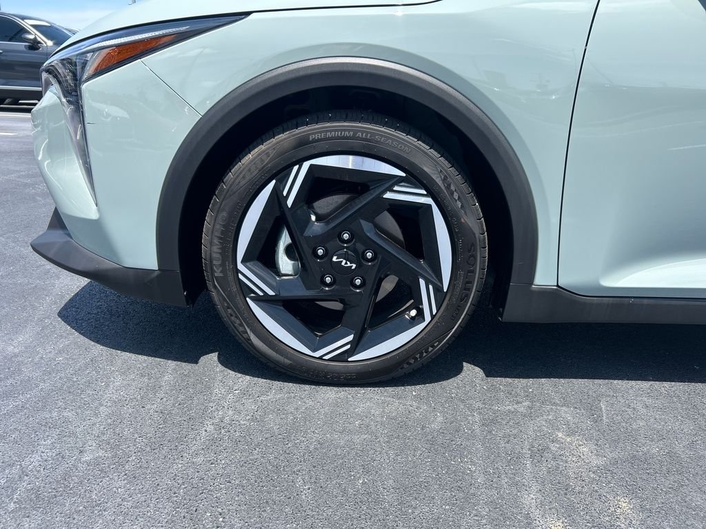 Used 2025 Gray Kia EX image 10