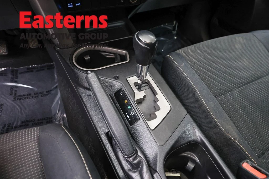 Used 2016 Black Toyota XLE image 13