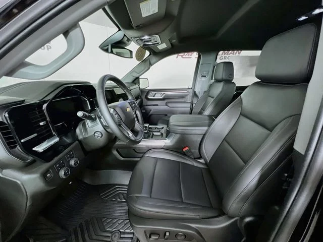 Used 2026 Black Chevrolet LTZ image 10