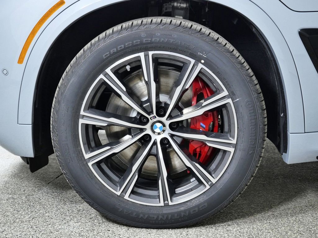 Used 2026 Brooklyn Grey Metallic BMW xDrive50e image 18