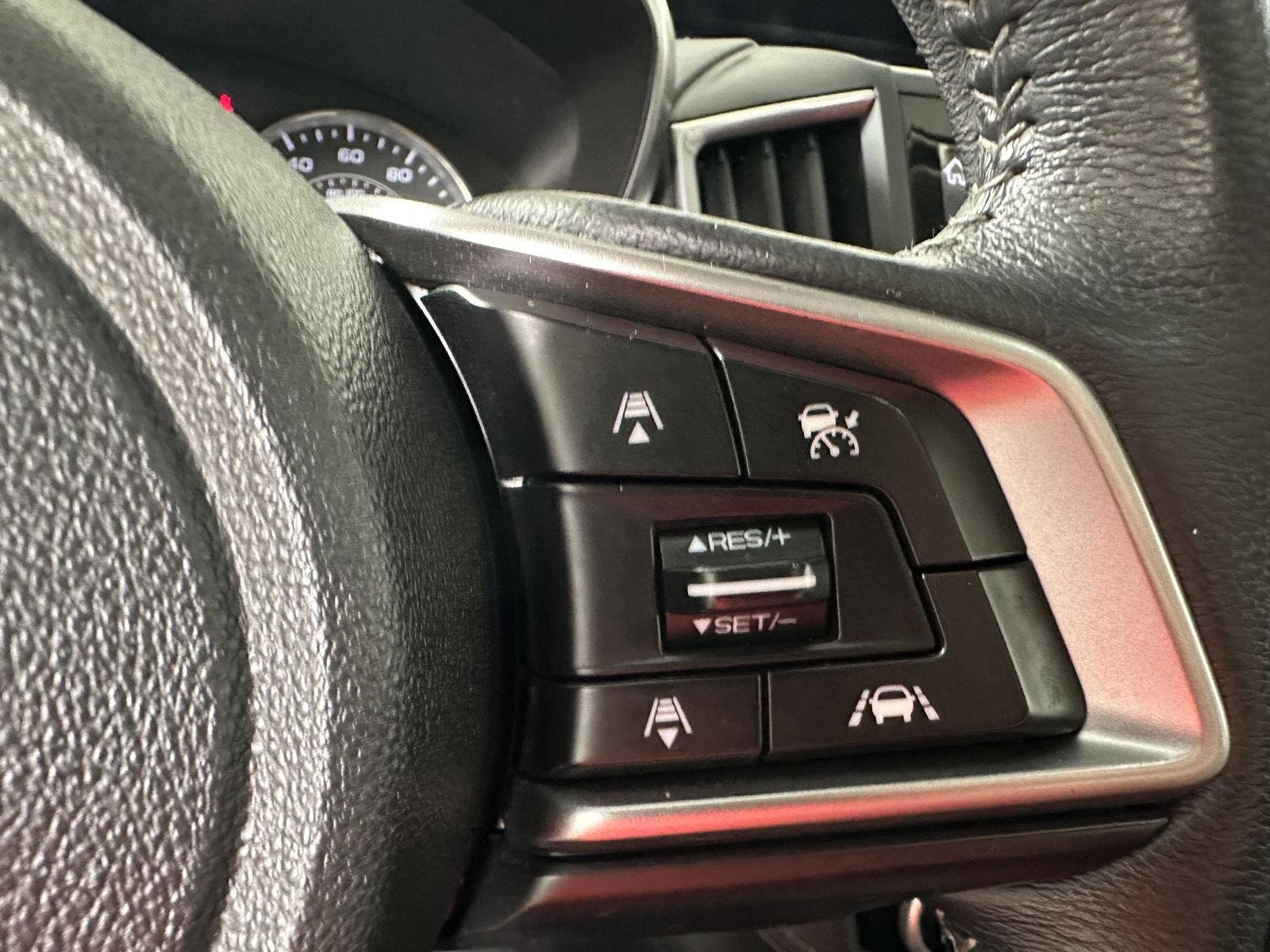 Used 2019 Island Blue Pearl Subaru Limited image 7
