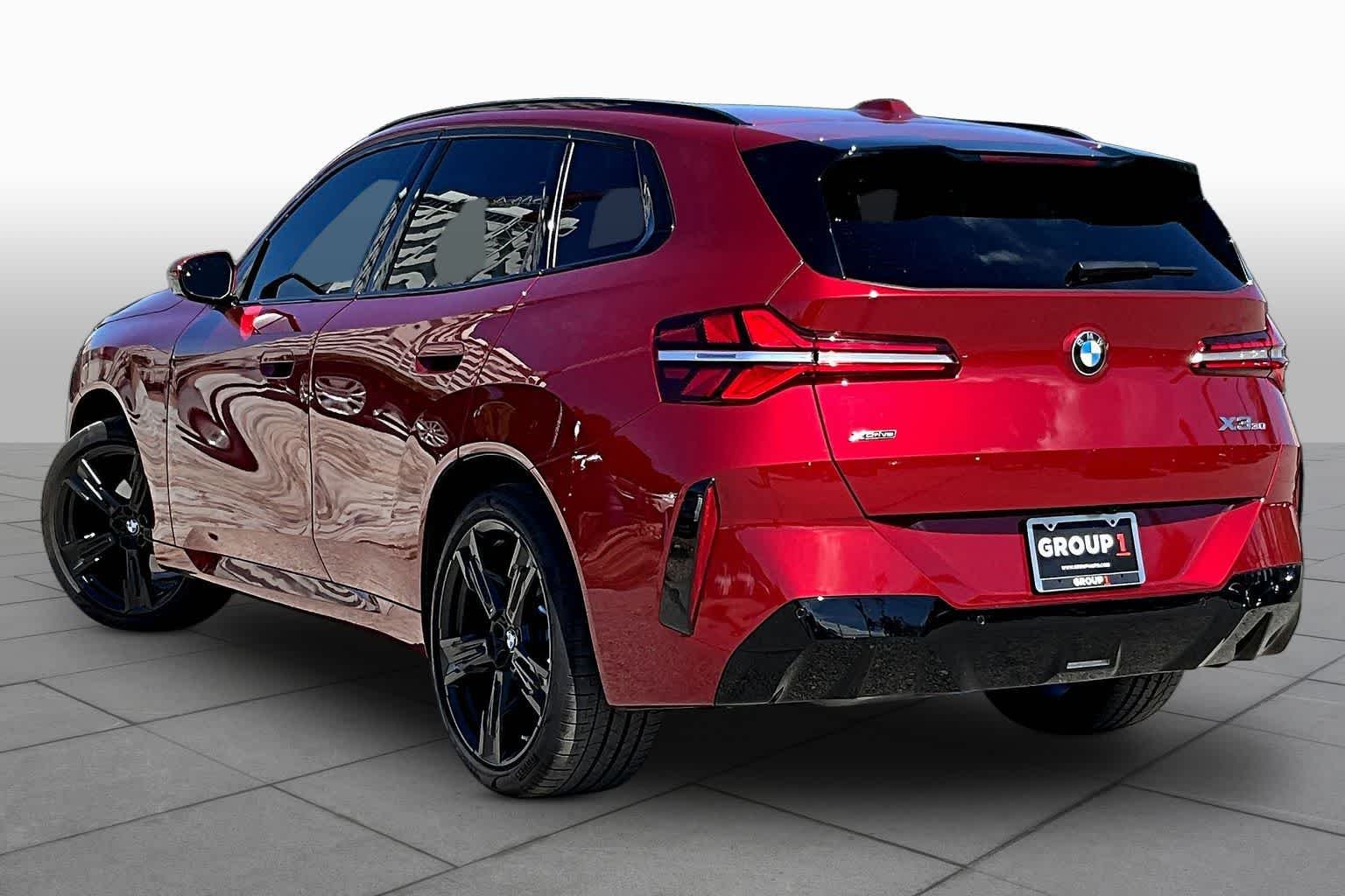 Used 2026 Vegas Red Metallic BMW 30 xDrive image 11