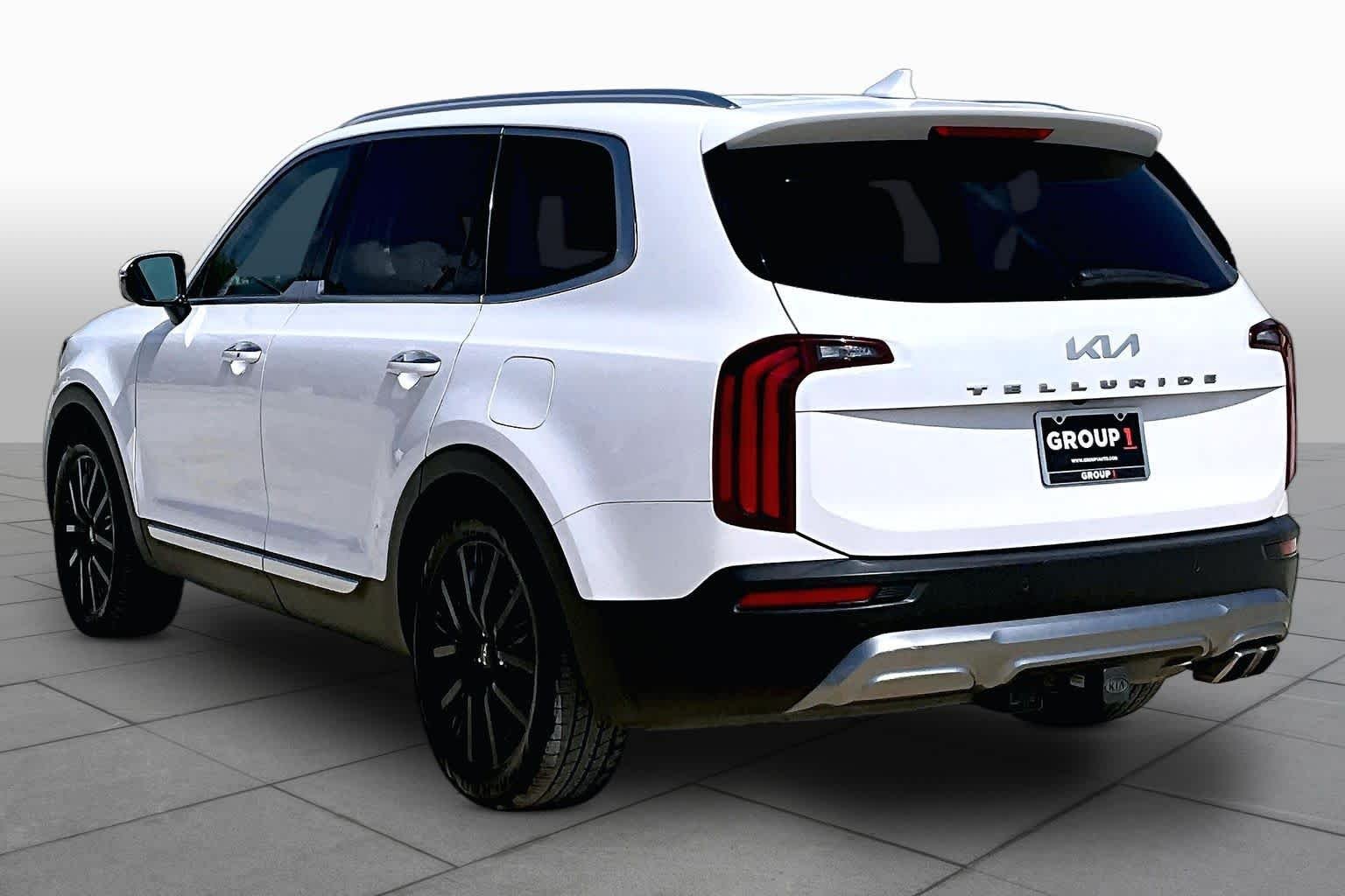 Used 2022 GLAC WHITE Kia SX image 11
