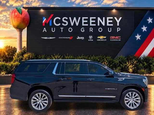 Used 2022 Onyx Black GMC Denali image 6
