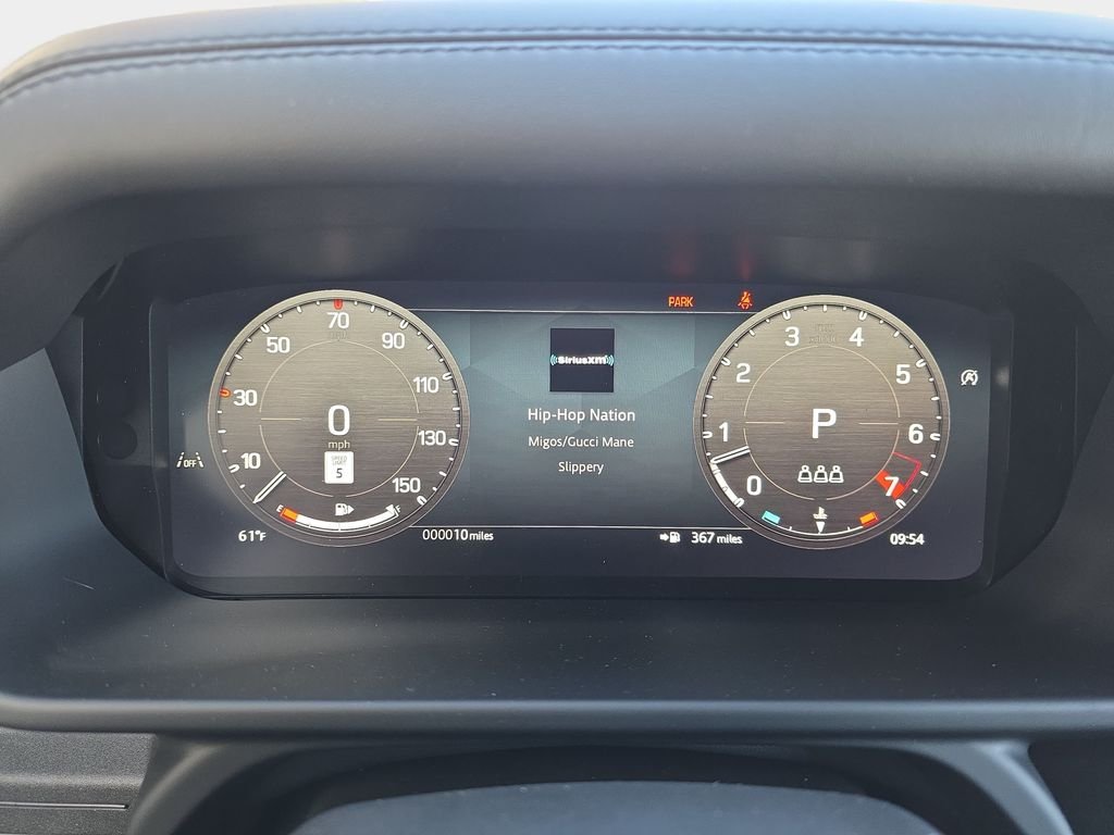 New 2026 Fuji White Land Rover X-Dynamic SE image 14