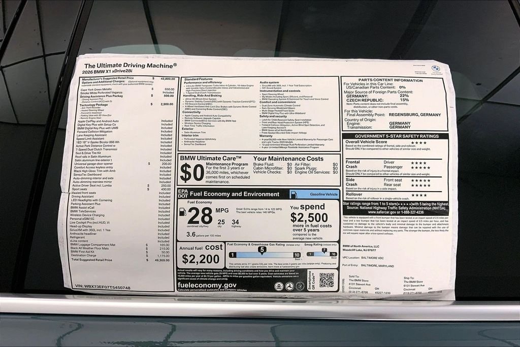Used 2026 Cape York Green Metallic BMW  image 12