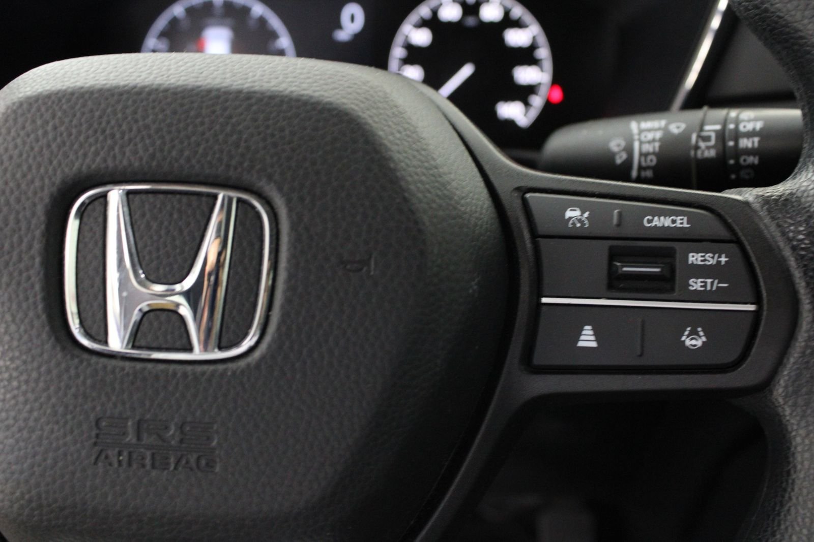 Used 2024  Honda LX image 28