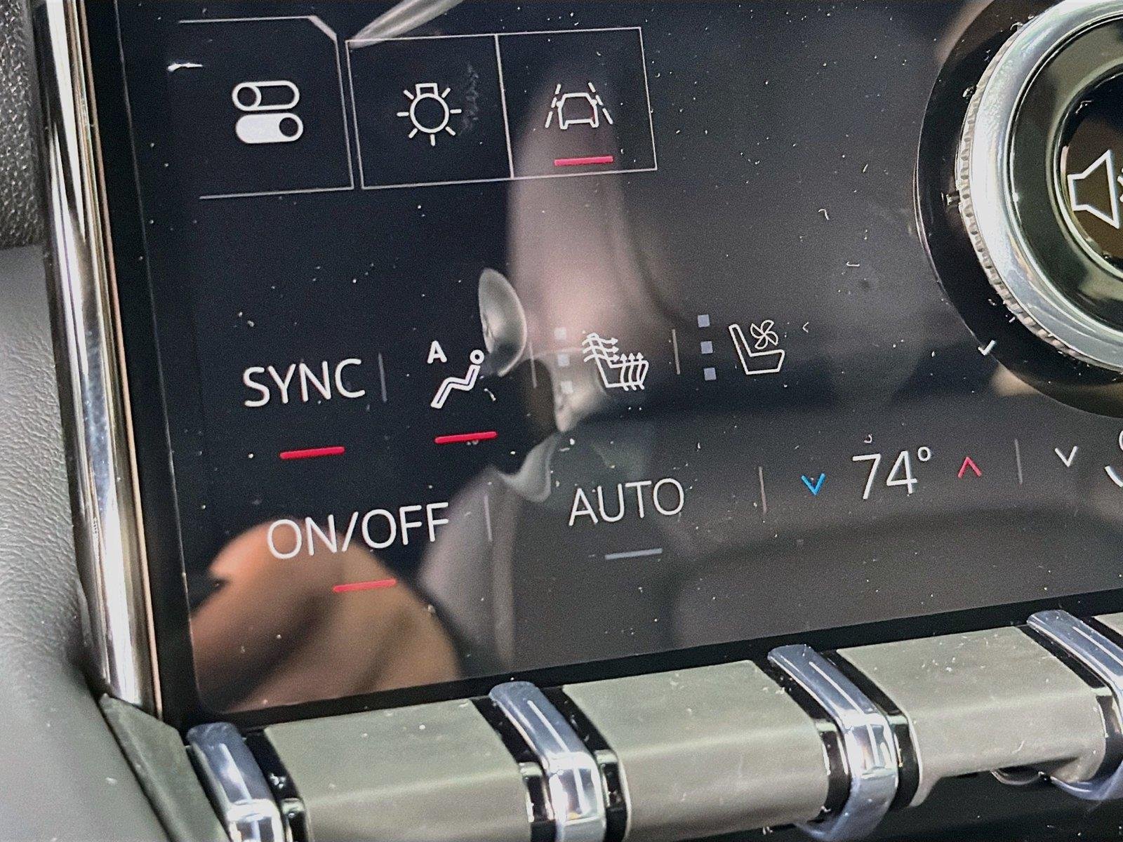 New 2027 Summit White GMC Elevation image 25