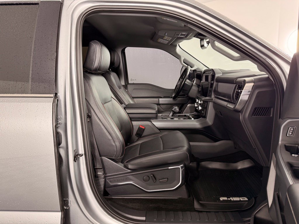 Used 2023 Silver Metallic Ford Lariat image 19