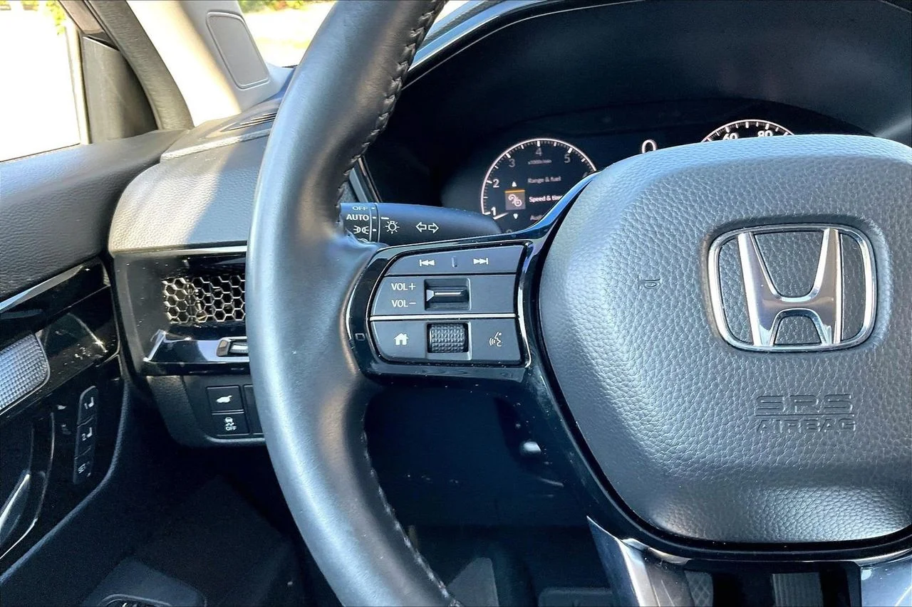 Certified Used 2023  Honda EX-L image 28