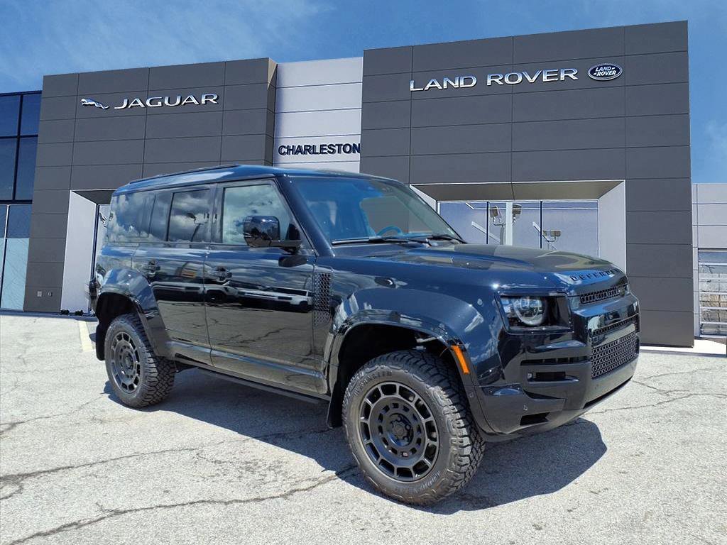 New 2026 Narvik Black Land Rover OCTA Black image 7