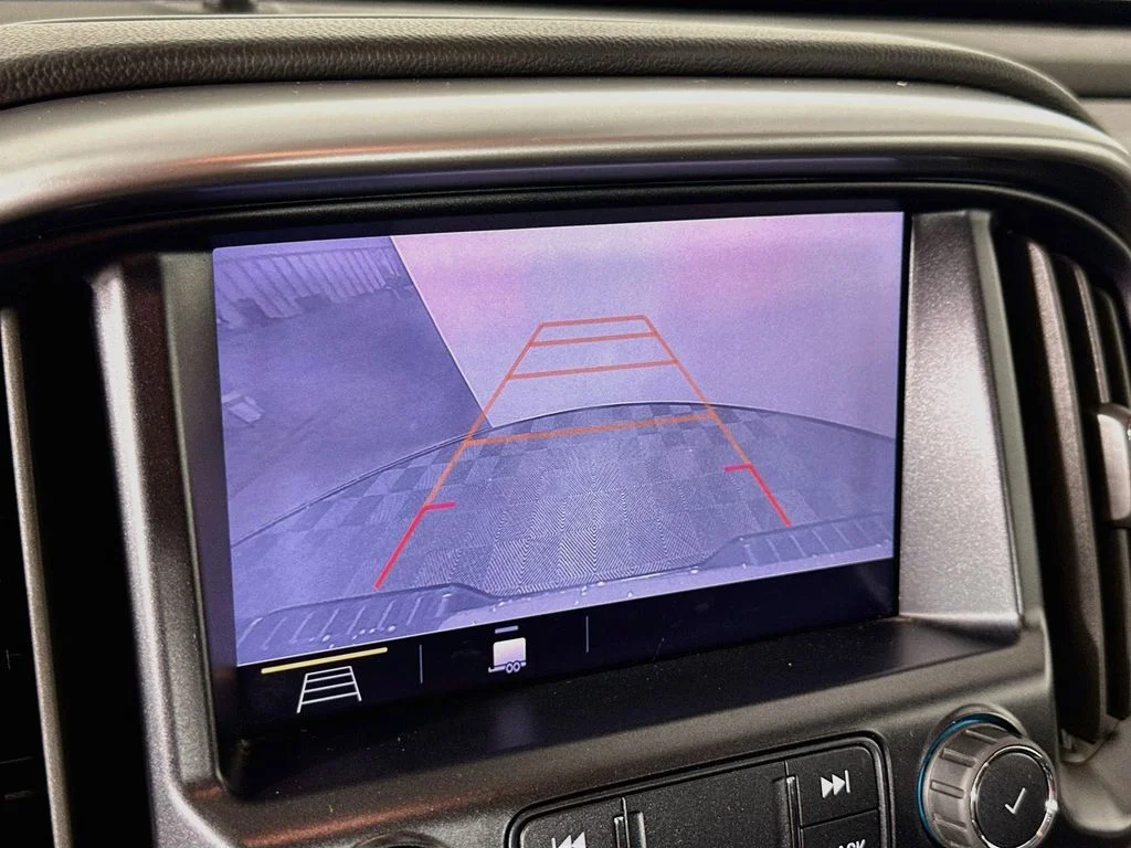 Used 2020 Black Chevrolet LT image 15