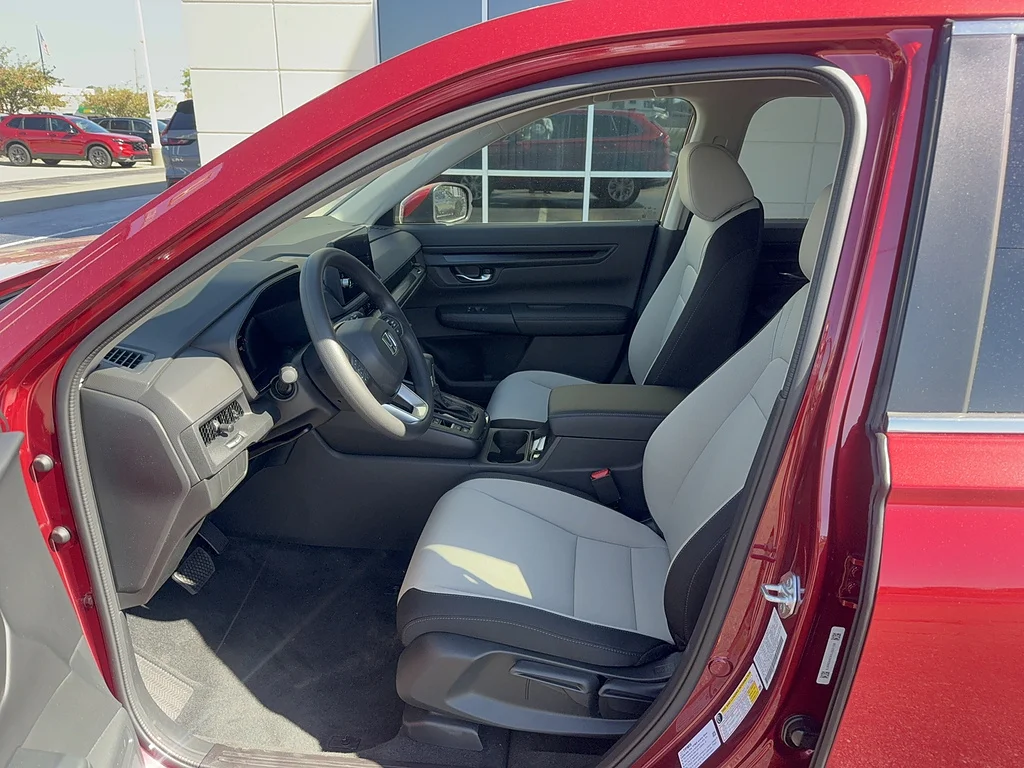 2027 Honda CR-V LX, photo 10 of 12