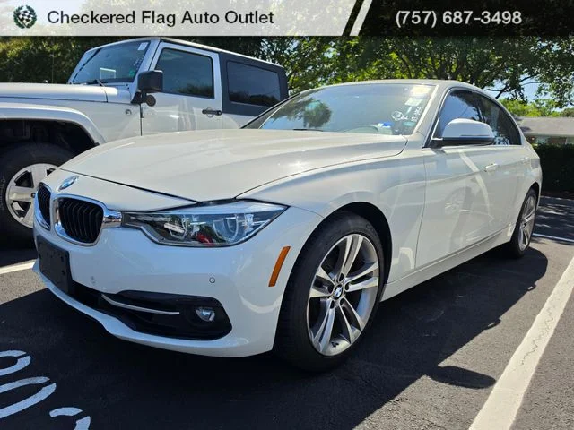 2017 BMW 3 Series 330i Sedan's photo