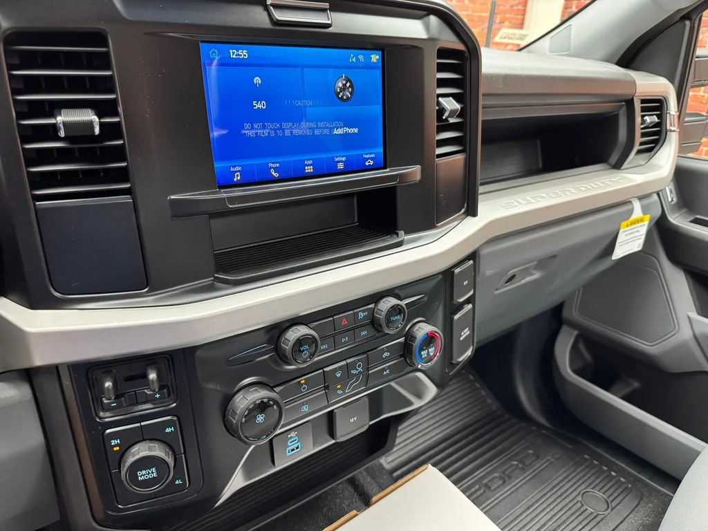 New 2026 Oxford White Ford F-550® XL image 24
