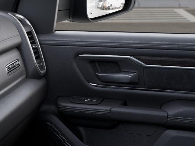 New 2026 Diamond Black Crystal Pearl-Coat Exterior Paint RAM Laramie image 51