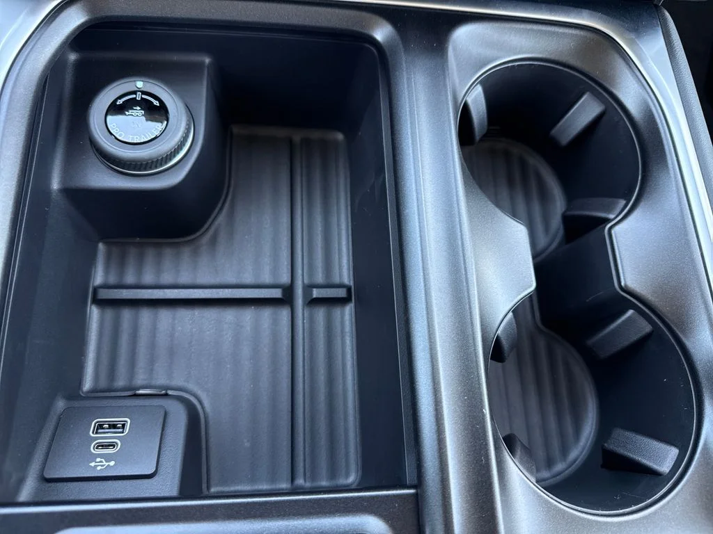 New 2027 Gray Ford Active image 31