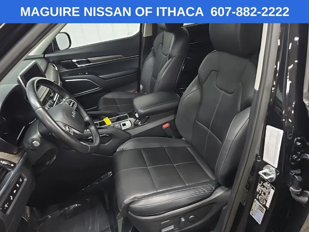 Used 2022  Kia SX image 31