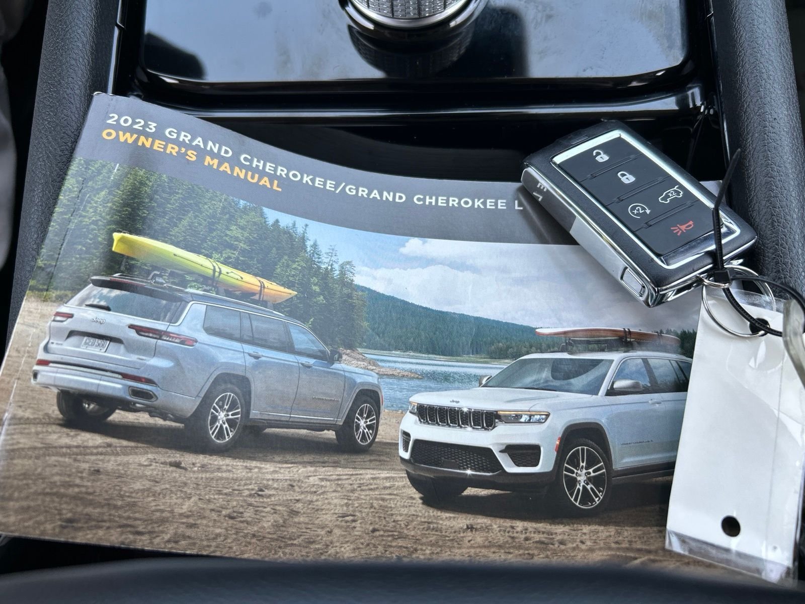 Used 2023 Gray Jeep Limited image 19