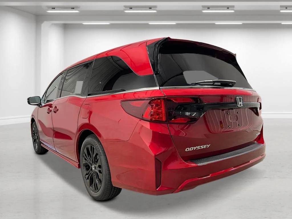 New 2026 Radiant Red Metallic II Honda Sport-L image 3