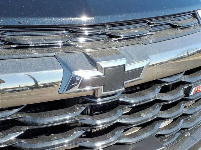New 2026 Mosaic Black Metallic Chevrolet RS image 22