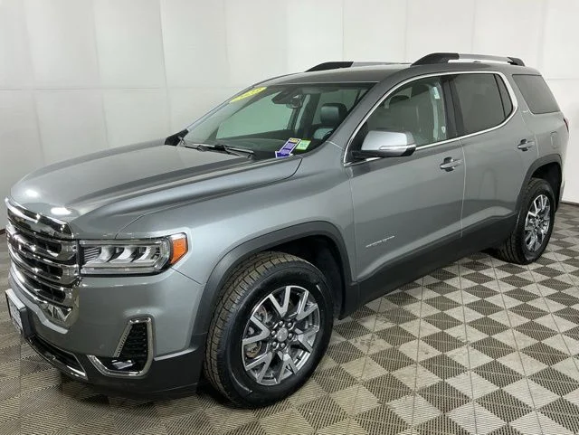 Certified Used 2023 Silver GMC SLT image 4