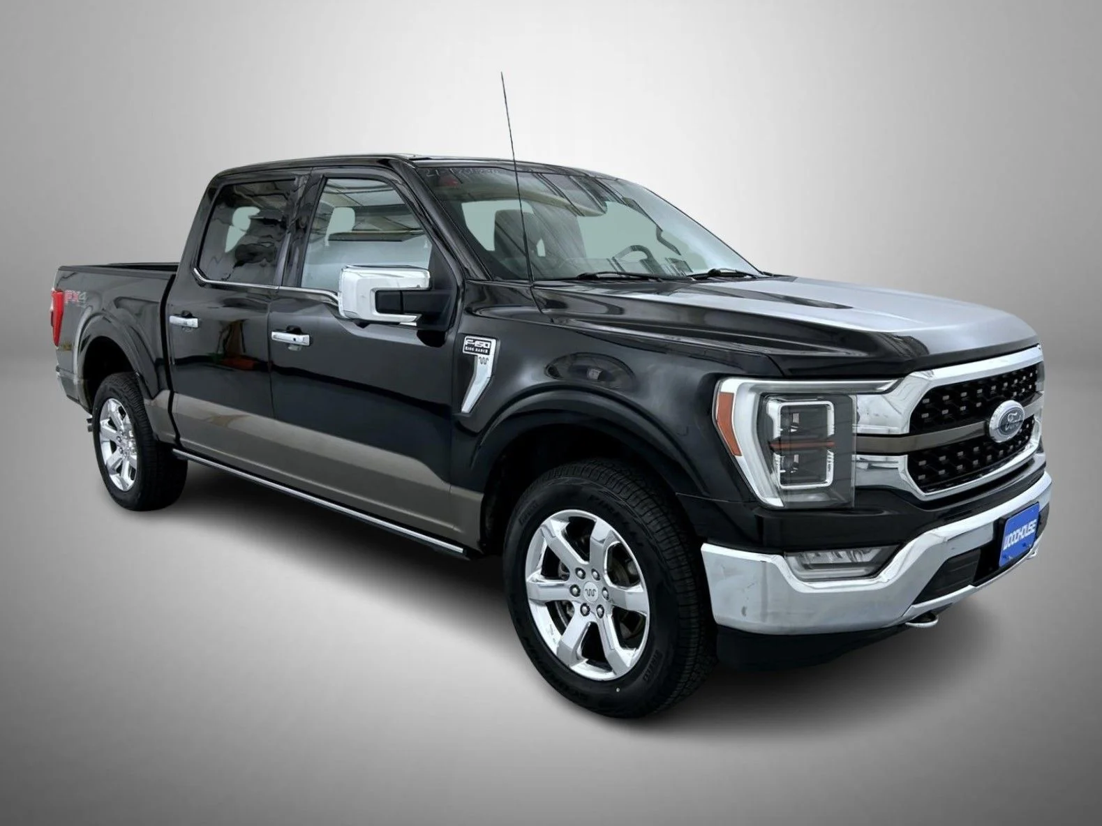 Used 2021 Black Ford King Ranch image 3