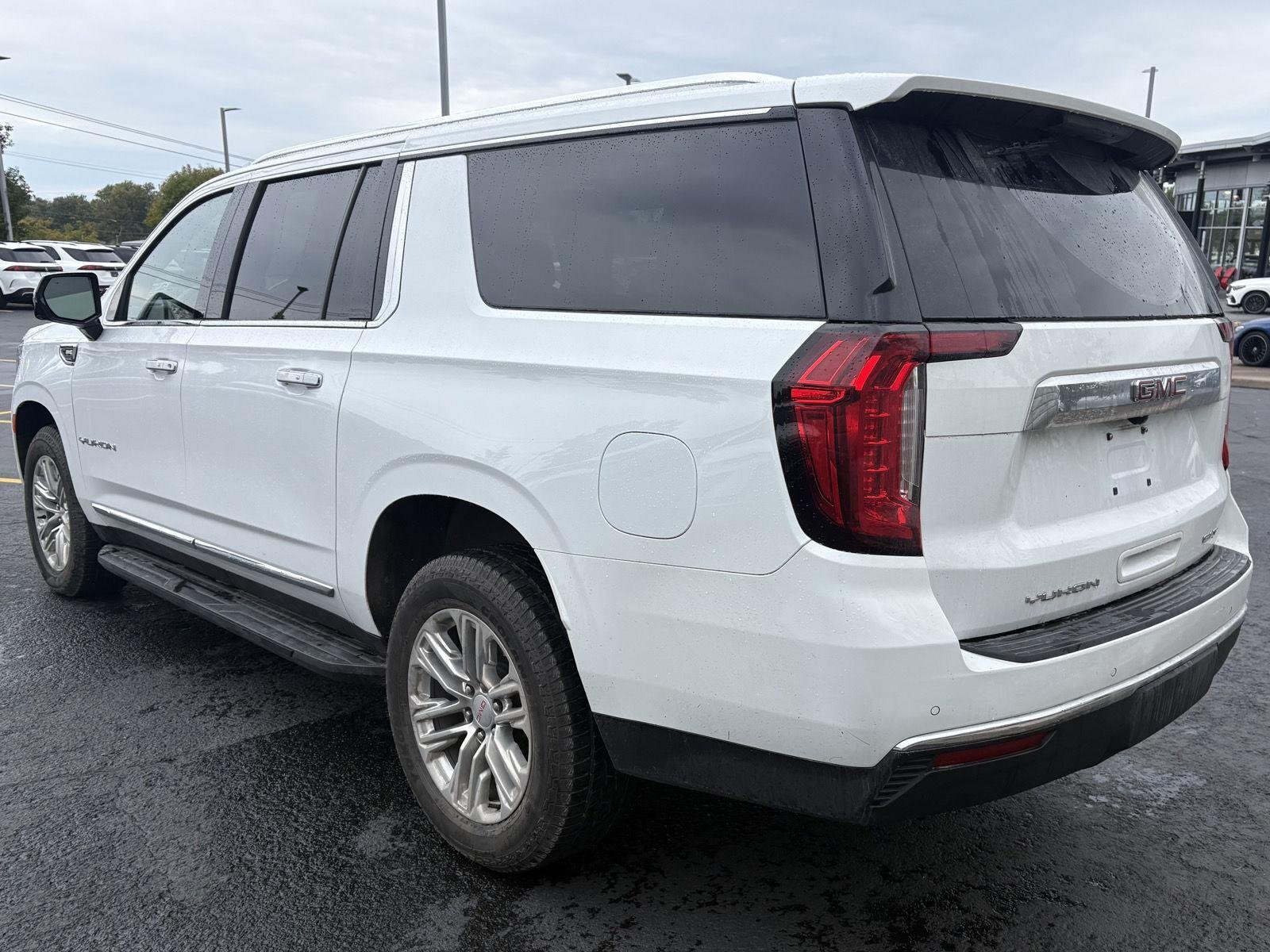 Used 2022 Summit White GMC SLT image 5