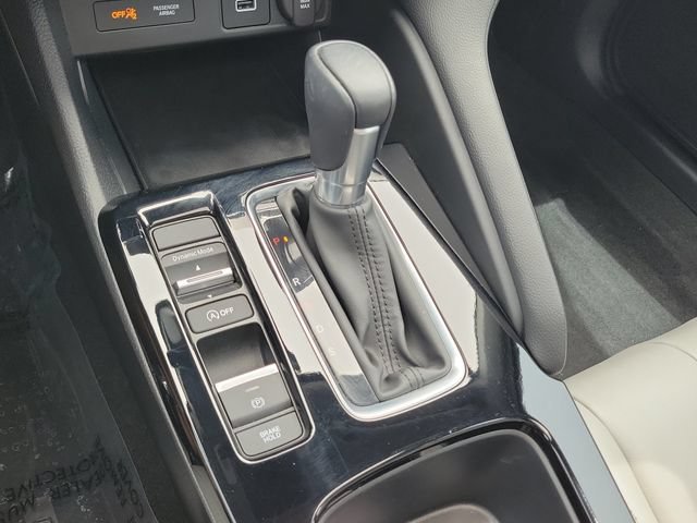 Used 2024 White Acura Base image 30