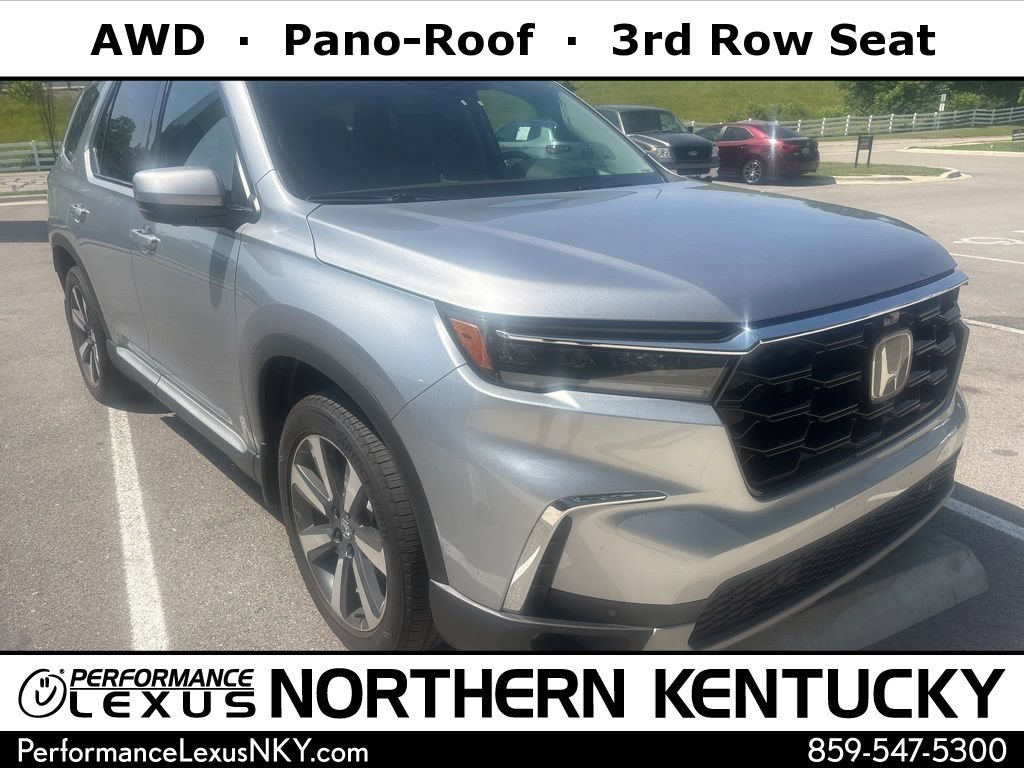 2023 Honda Pilot Elite AWD's photo