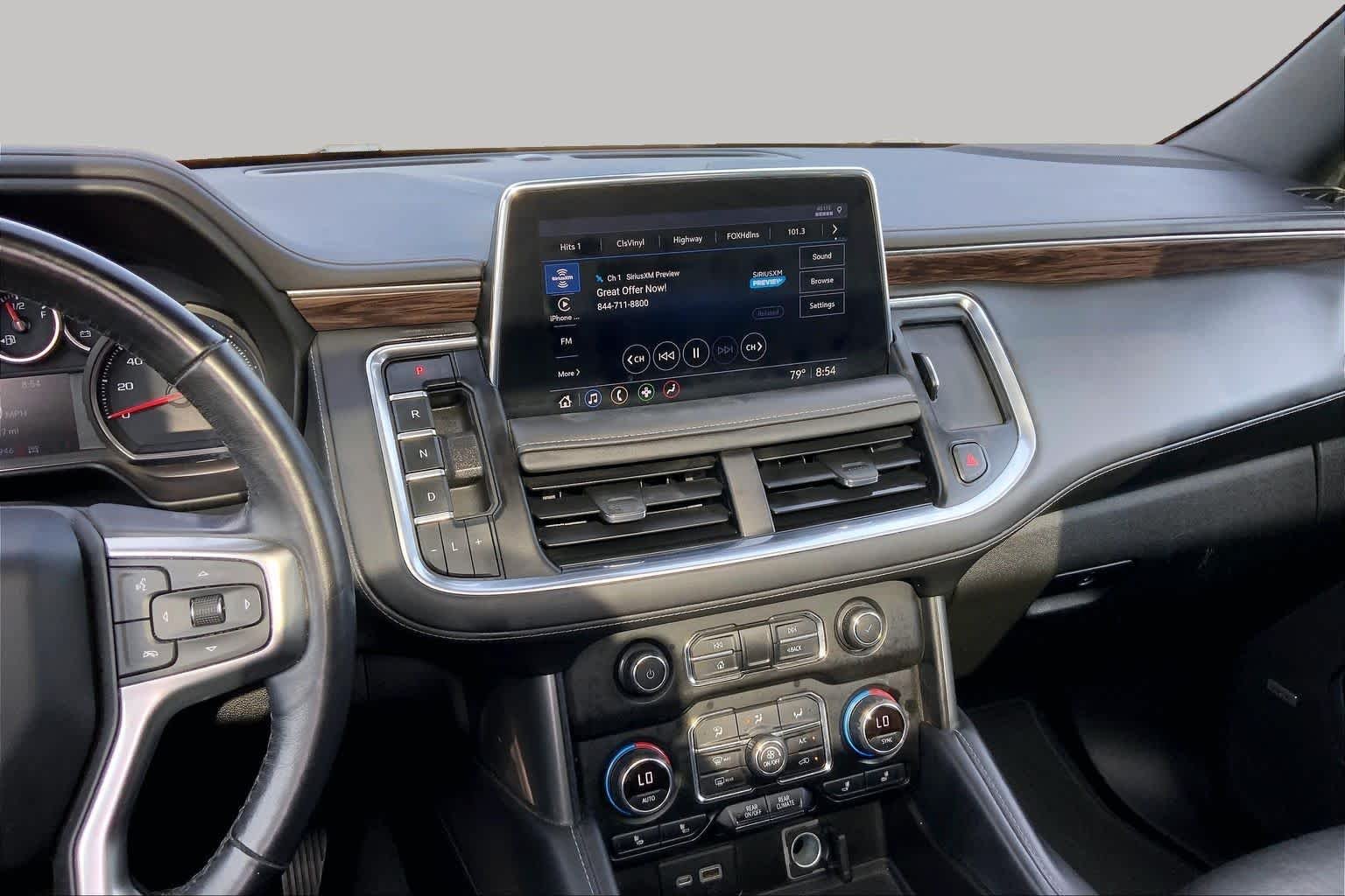 Used 2021 IRIDESCENT PEARL TRICOAT Chevrolet LT image 7