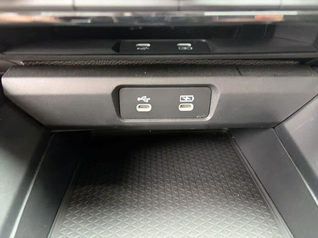Used 2023  Honda Sport image 19