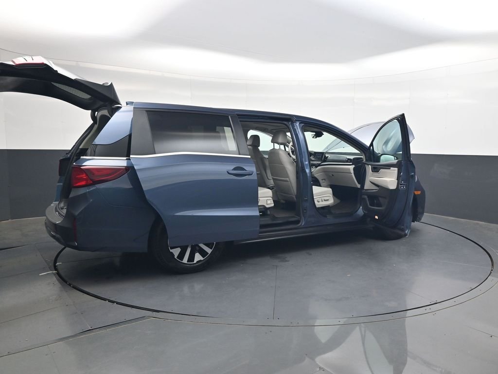 Used 2025  Honda EX-L image 38