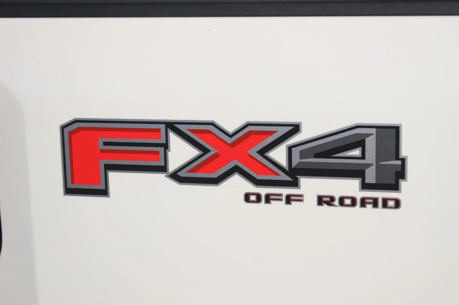Used 2023 Oxford White Ford XL image 12