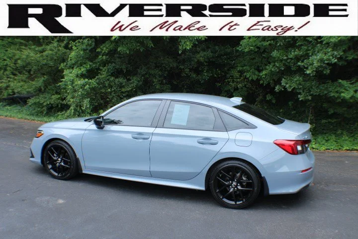Used 2024  Honda Sport image 3