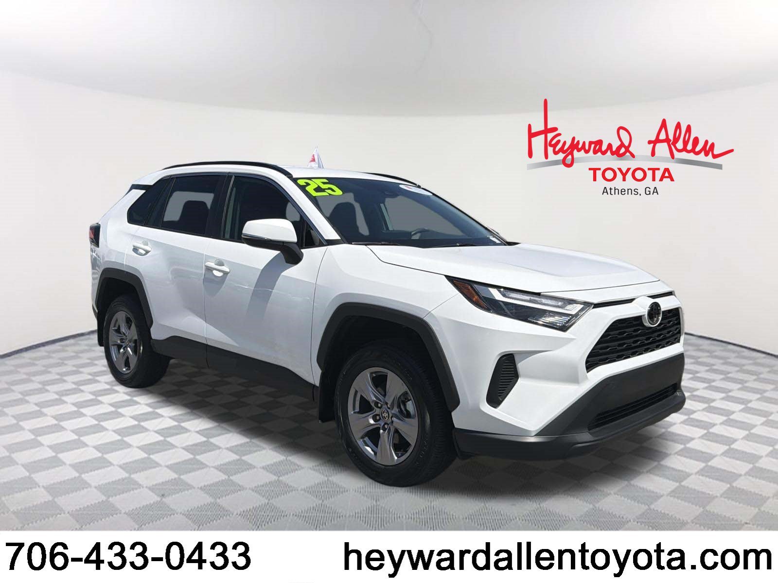 Certified Used 2025 Ice Cap Toyota XLE image 1