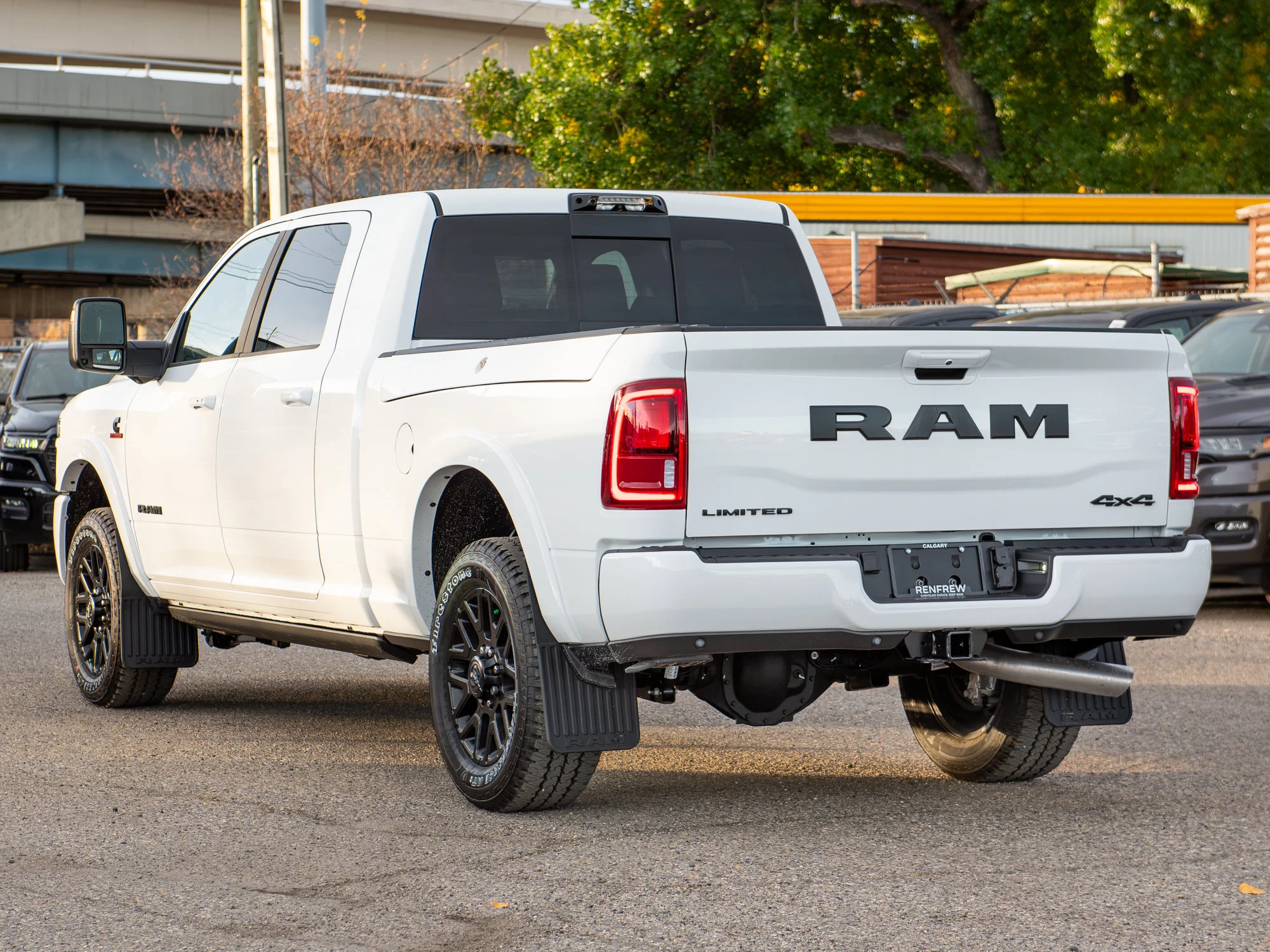 New 2027 White RAM Limited Night* Mega Cab 4x4, Tow-Tech Plus Group, Sunroof, Passenger Screen image 5