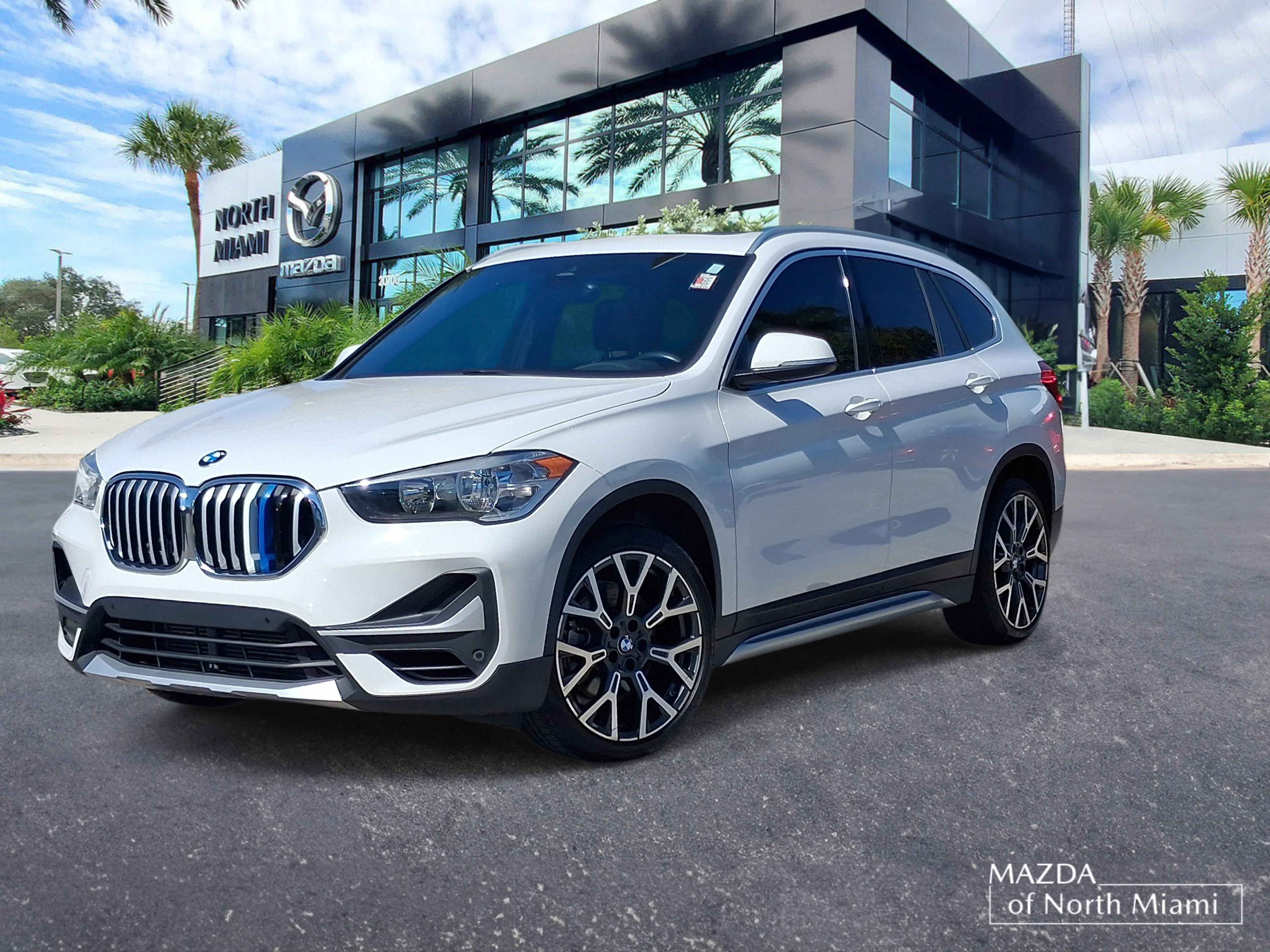 2021 BMW X1 28i