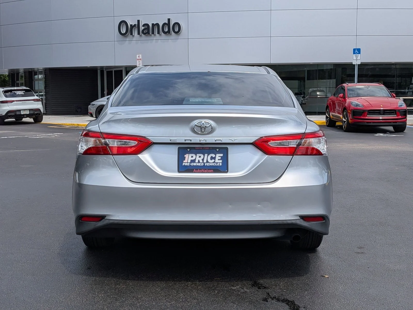 Used 2018 Celestial Silver Metallic Toyota L image 11