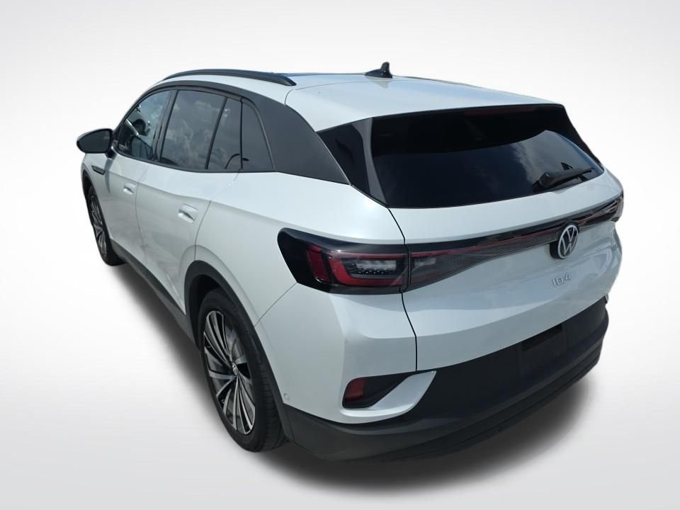 Used 2024 White Volkswagen S image 4
