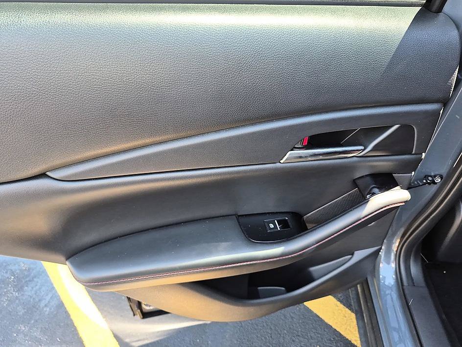 Used 2023 Polymetal Gray Metallic Mazda 2.5 S Carbon Edition image 29