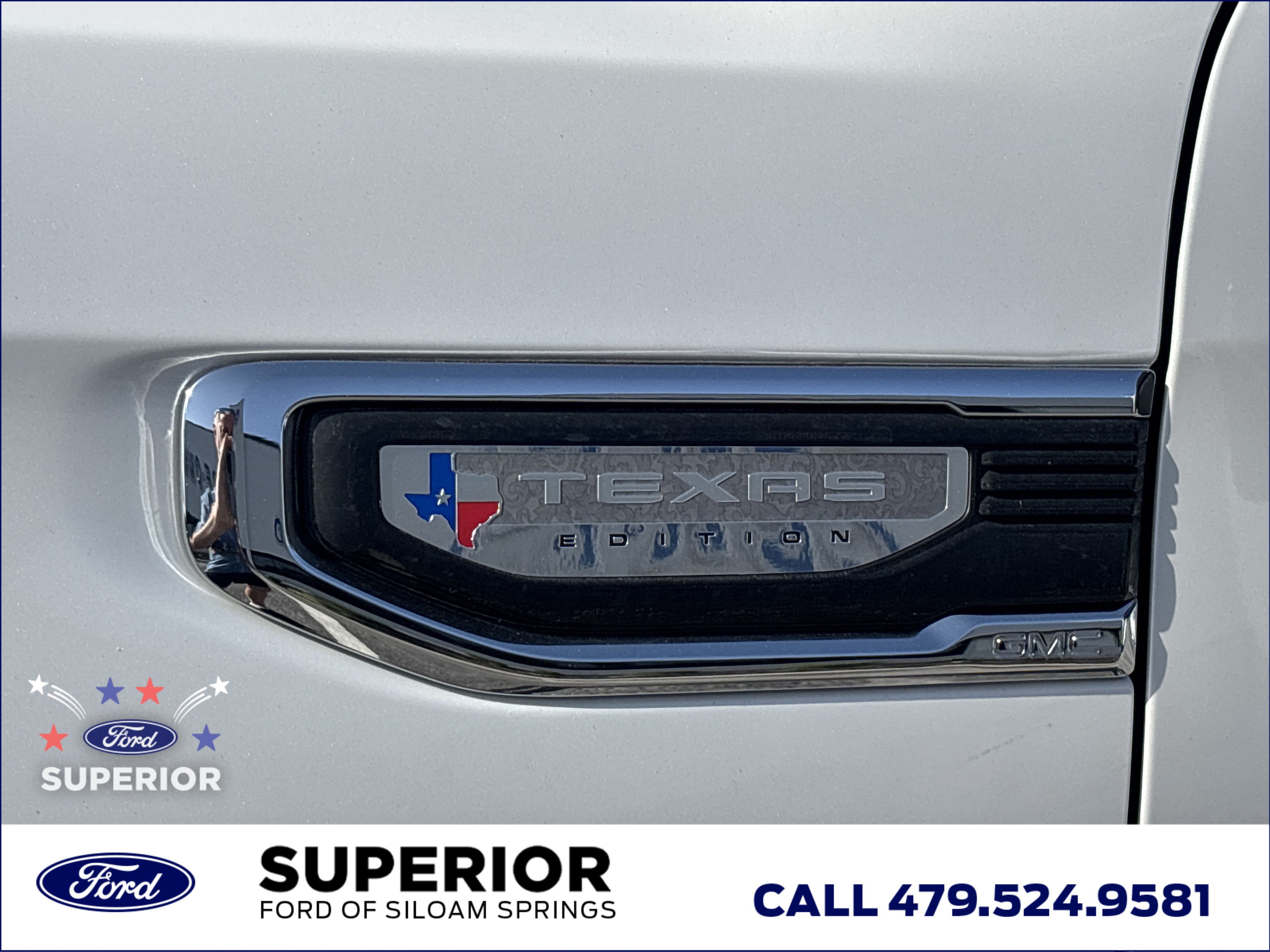 Used 2021 White Frost Tricoat GMC SLT 4WD image 13