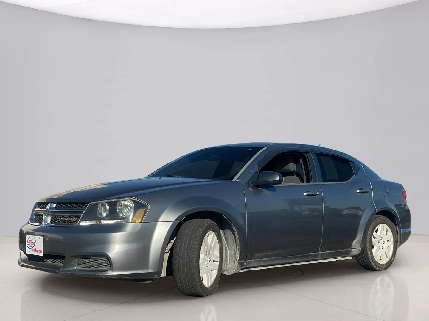 Used 2013 Grey Dodge SE image 2