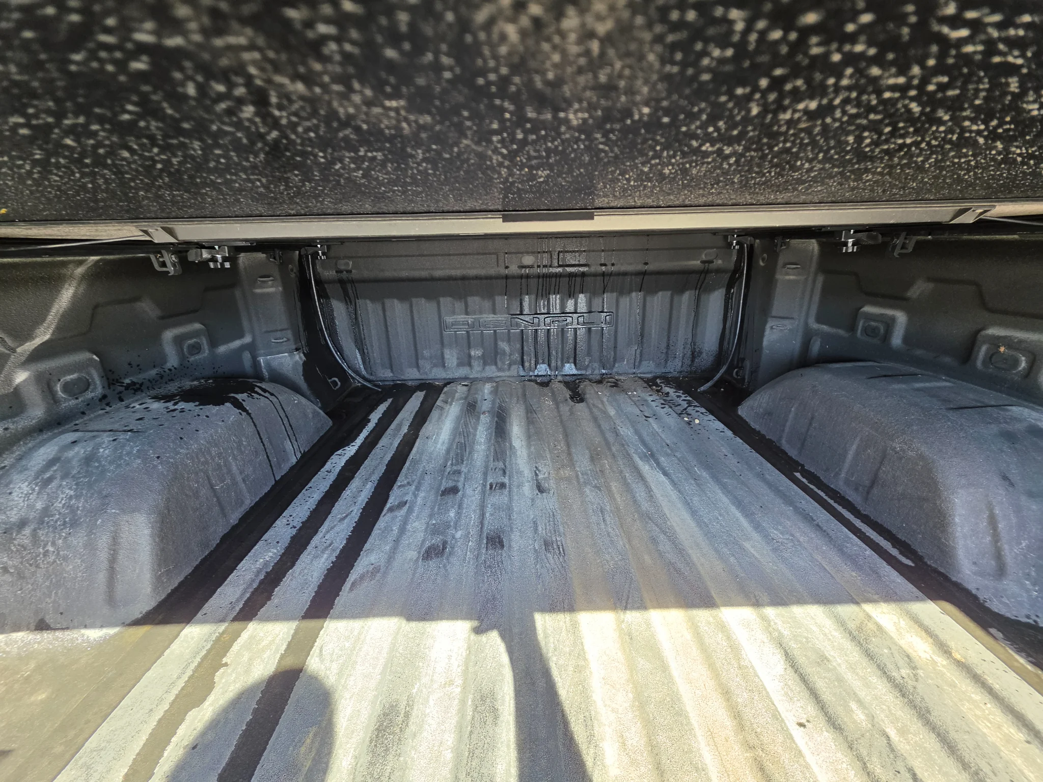 Used 2020 White Frost Tricoat GMC Denali image 15