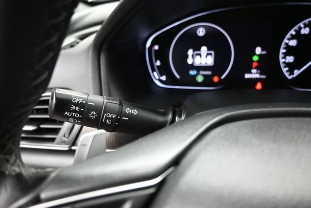 Used 2022 Silver Honda Sport image 29